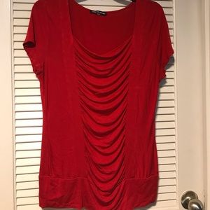 Casual red top
